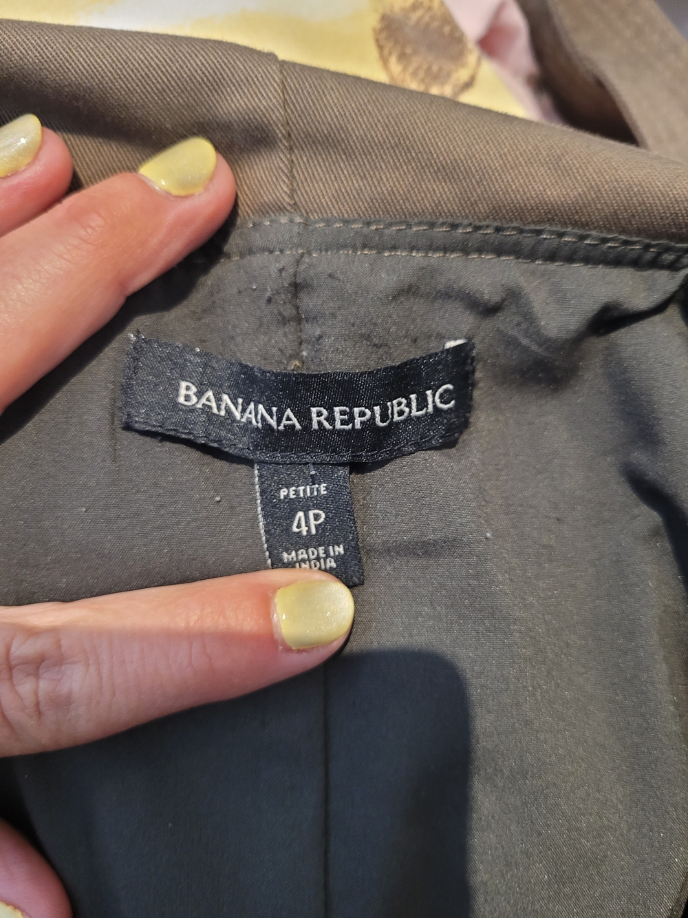 Banana Republic NWOT Olive Off-Shoulder Ruffle Jumpsuit with Tie Waist  Size 4 - Picture 14 of 14